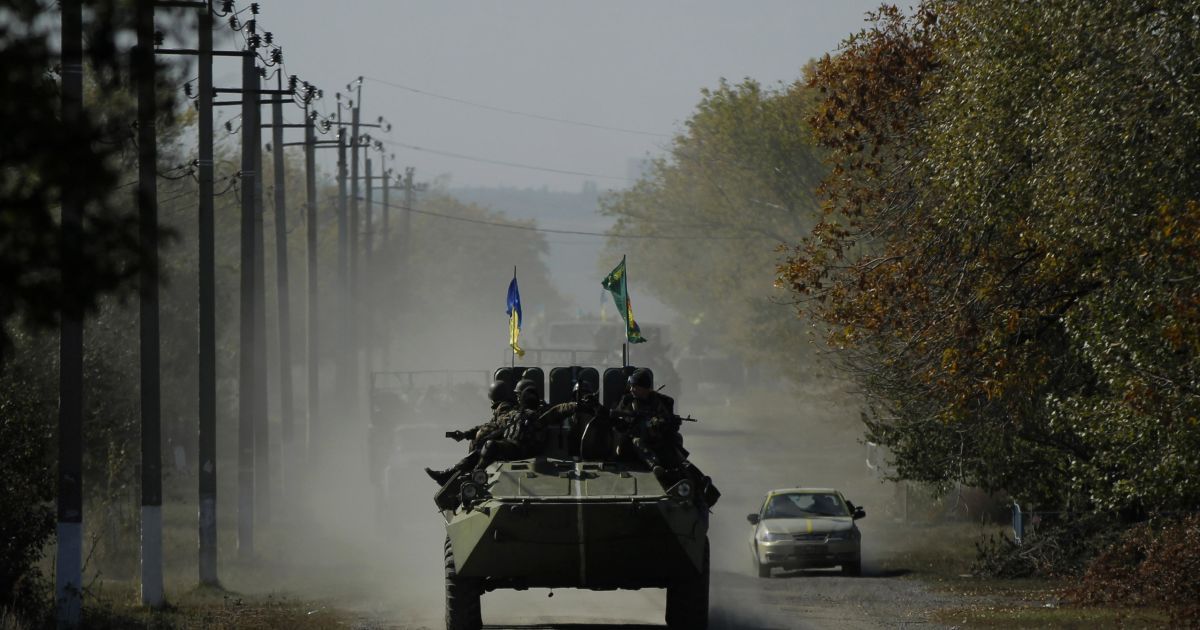 Боевики более 30 раз за сутки обстреляли позиции силовиков