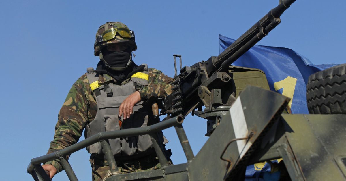 В районе Бахмутки  силовики продолжают вести ожесточенный бой