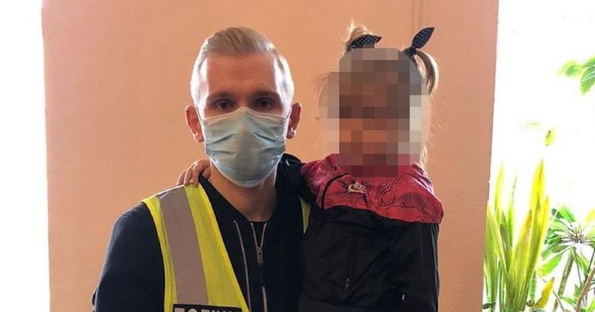 У Києві 19-річна дівчина залишила трирічну доньку у знайомих і зникла