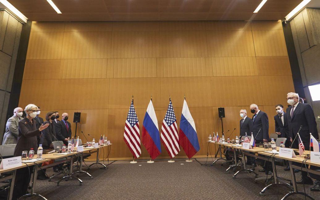 © Associated Press