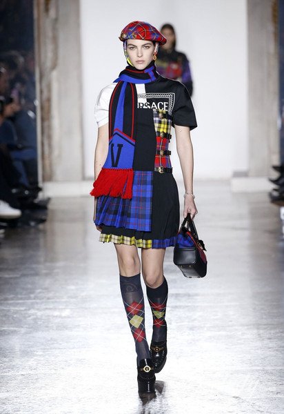 Колекція Versace прет-а-порте сезону осінь-зима 2018-2019 / © East News