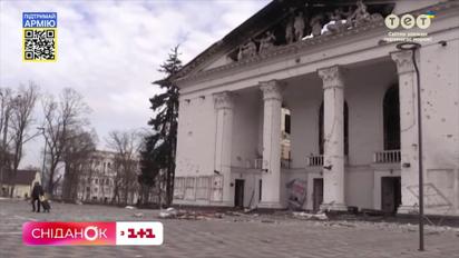 Как люди выжили во время бомбардировки драматического театра в Мариуполе