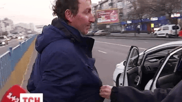 В Киеве пьяный водитель, которого преследовала полиция, сбил пешехода
