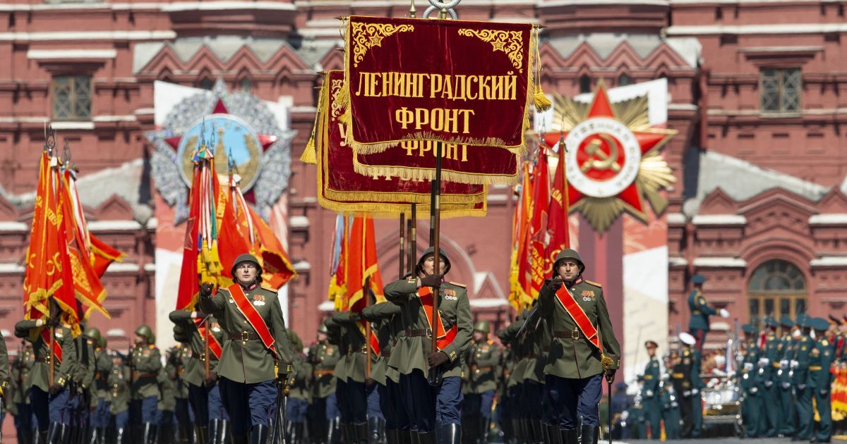 МЗС України передало Росії ноту протесту через проведення "військових парадів" на окупованих територіях