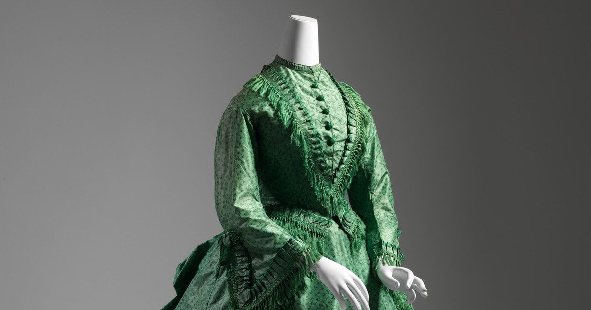 Сукня з турнюром, 1866 рік. Фото: The Metropolitan Museum of Art