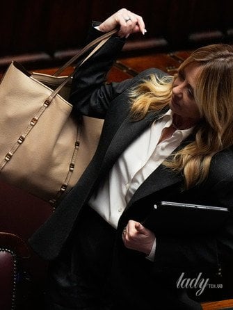 Джорджа Мелоні