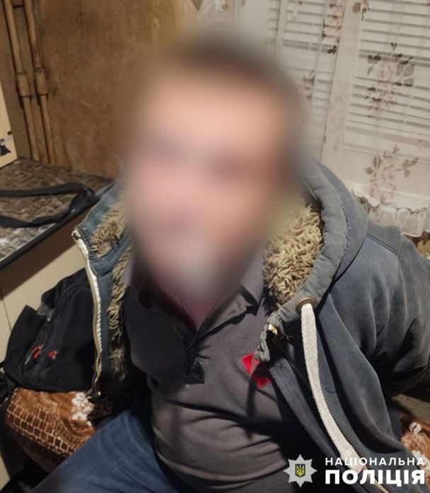 В Киеве мужчина родного дяди/Фото: Полиция Киева