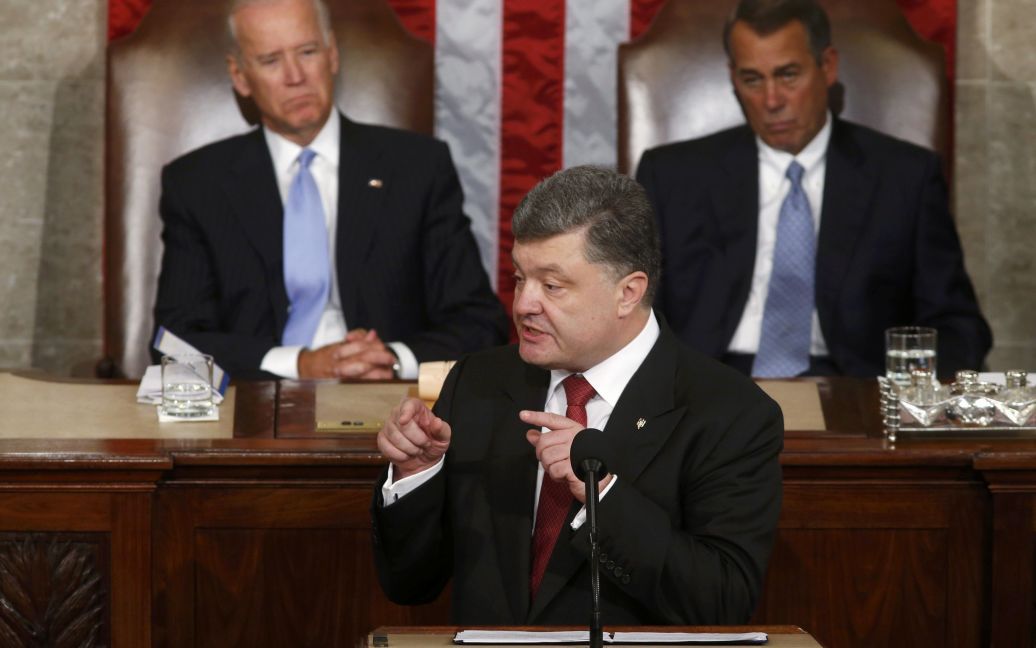 Конгрессмены горячо приветствовали президента Украины / © Reuters