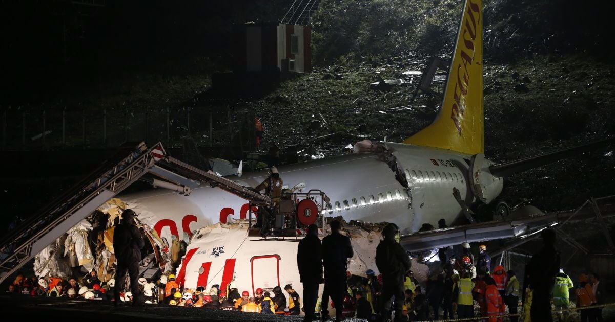 Аварія літака у Стамбулі_4 / © Associated Press