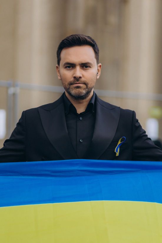"Міжнародні благодійні ініціативи – наш діалог з цивілізованим світом", – телеведучий Тімур Мірошниченко