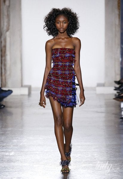 Колекція Versace прет-а-порте сезону осінь-зима 2018-2019 / © East News