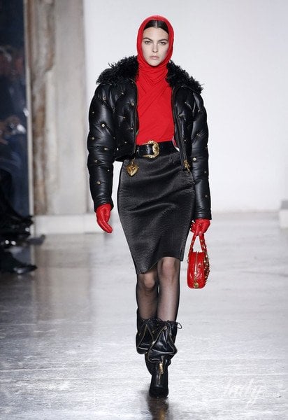 Колекція Versace прет-а-порте сезону осінь-зима 2018-2019 / © East News