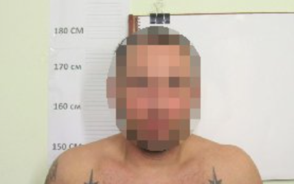 В Киеве будут судить мужчину, который более трех лет насиловал несовершеннолетних дочерей своей сожительницы