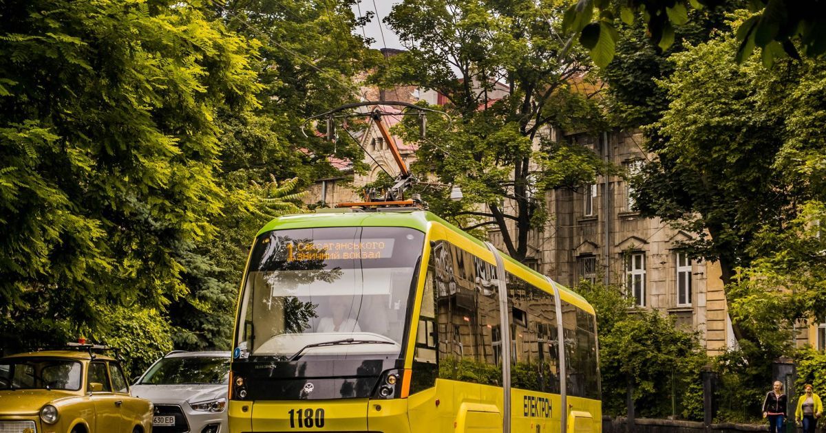 Трамвай "Электрон" львовского производства