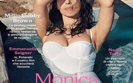Оце декольте: Моніка Беллуччі в купальнику Dolce & Gabbana прикрасила обкладинку глянцю