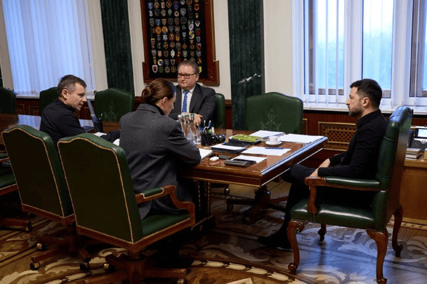 Зеленский поручил Свириденко провести аудит оборонной сферы, АРМА и ФГИУ