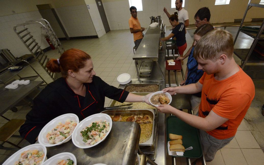 Беженцев из Донбасса поселили во Владивостоке / © Reuters