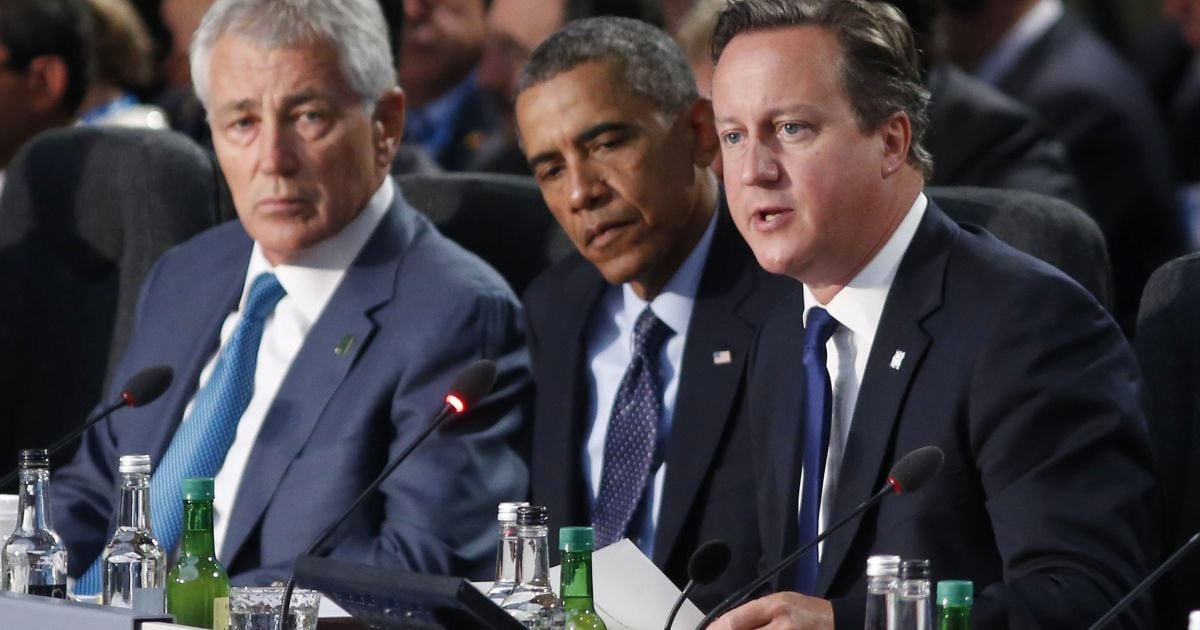 Кемерон заявив, що Росія порушує всі відомі закони