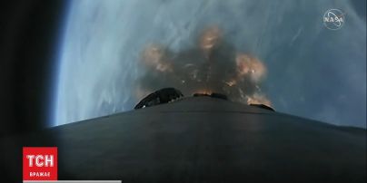SpaceX і NASA запустили вантажний корабель "Cargo Dragon" до міжнародної космічної станції