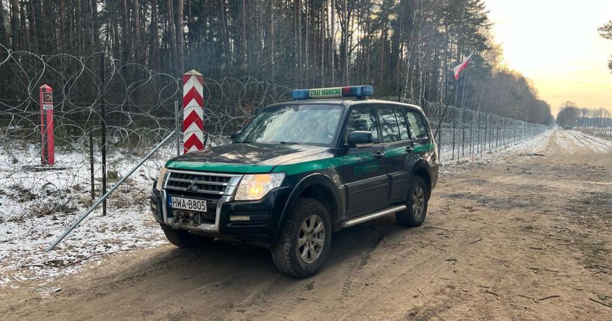 Постійні провокації: білоруські військові знову стріляли на кордоні з Польщею