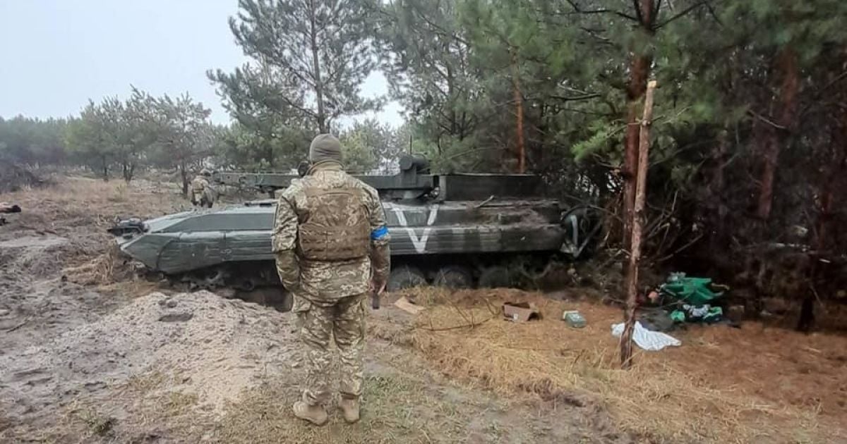 Зеленський пообіцяв жорстку відповідь окупантам на Донбасі