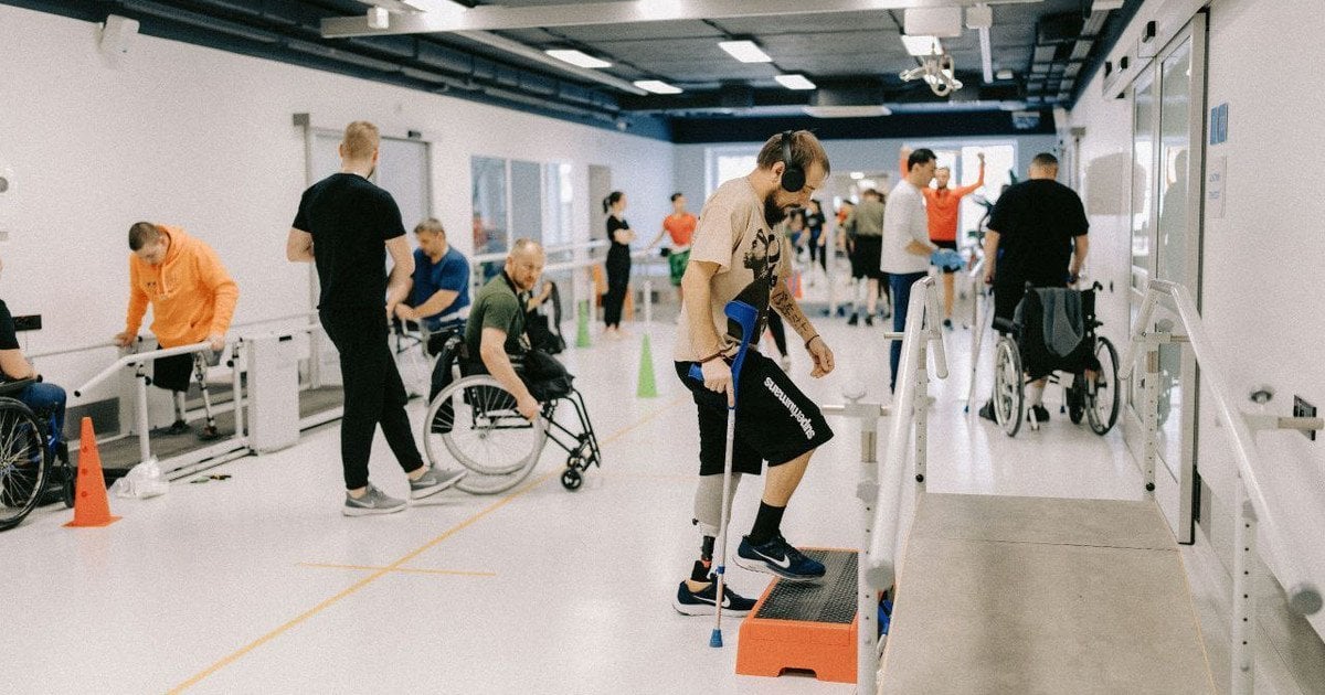 Понад 70 млн грн на реабілітацію військових: як мережа «Аврора» системно підтримує Superhumans Center