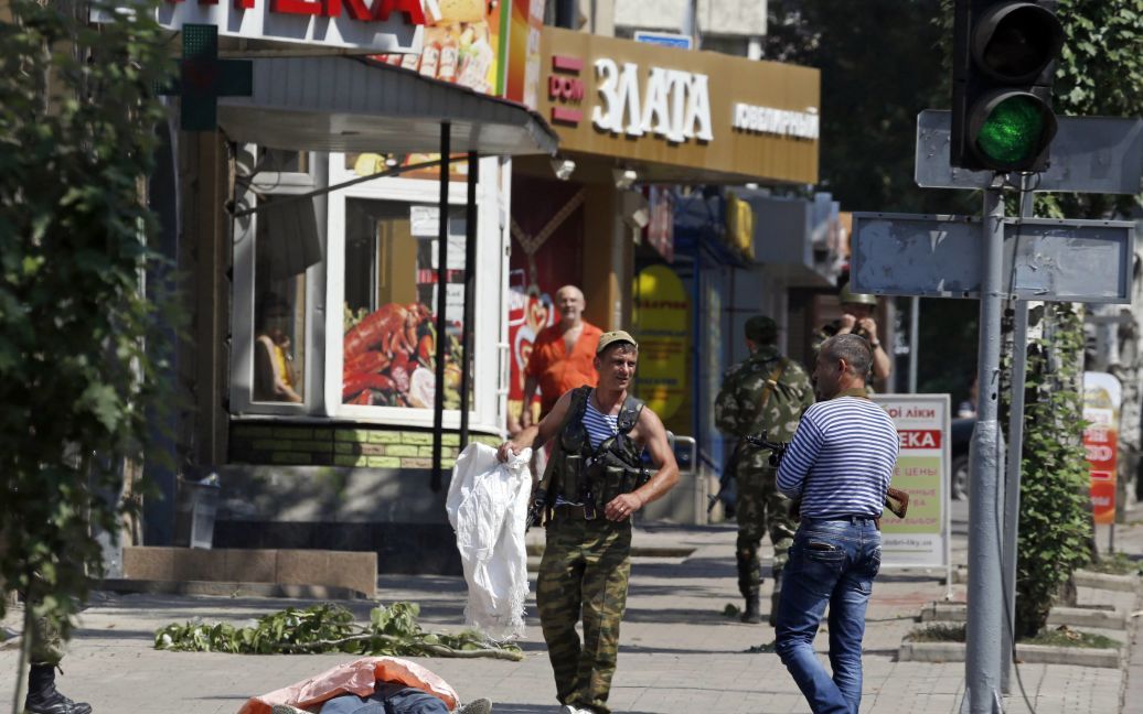 Донецк после мощного обстрела / © Reuters