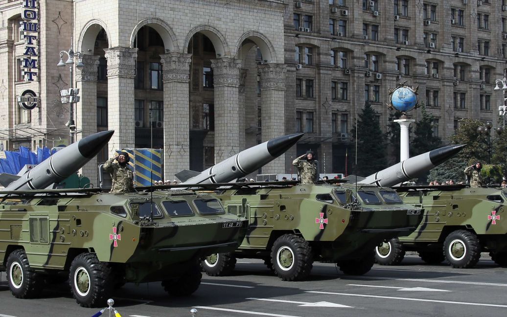 Військовий парад відбувся на Хрещатику / © Reuters