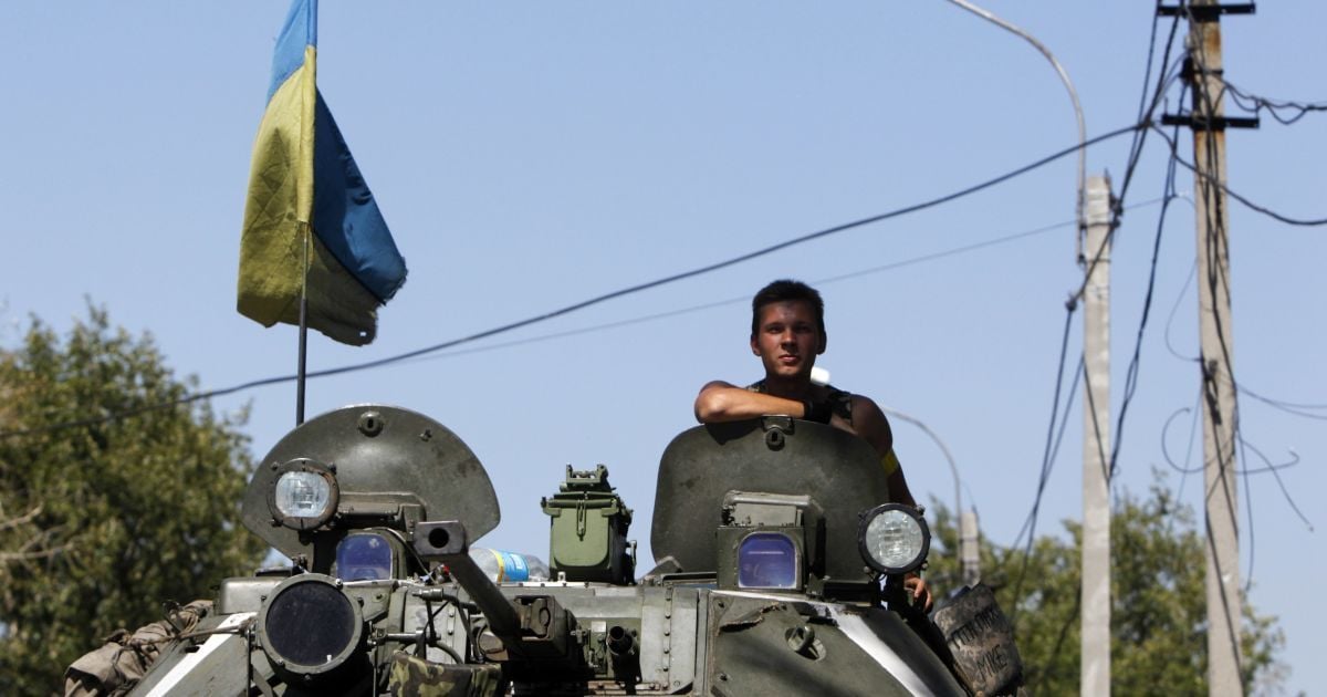 Украинским военным удалось отбить часть города Луганска.