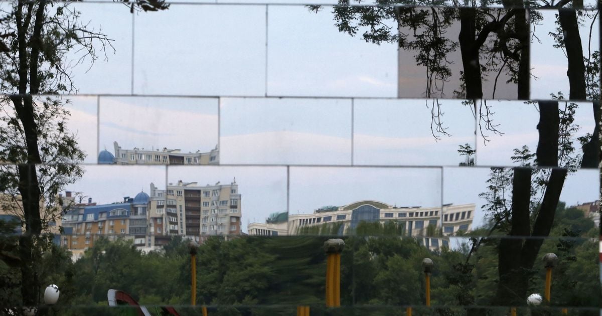 В Донецке вновь слышны залпы орудий