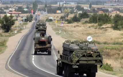 Журналисты сфотографировали у границ с Украиной грузовики армии РФ с ракетами