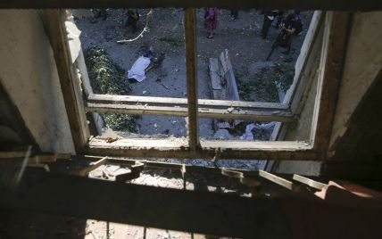 У Донецьку розбомбили два райони, троє мирних жителів загинули