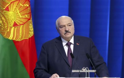 Налякав ядерною війною і розповів, як “не лягав” під Путіна: головні тези виступу Лукашенка