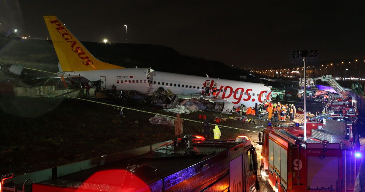 Аварія літака у Стамбулі_11 / © Associated Press