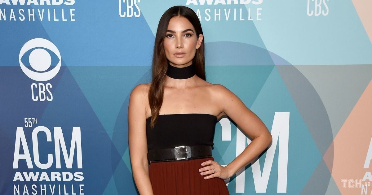 Лілі Олдрідж