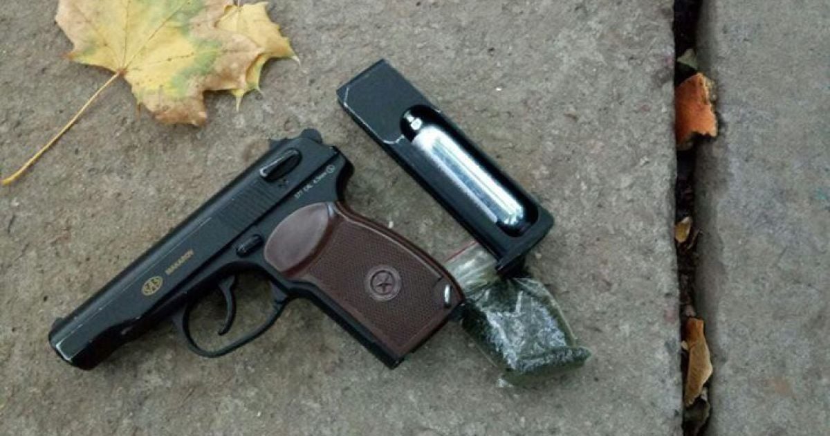В Херсоне задержали подростка, которого подозревают в стрельбе на детплощадке
