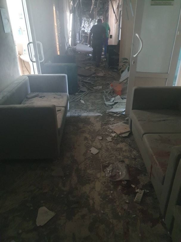 Наслідки ракетного удару по "Адонісу" в Києві / © ТСН.ua