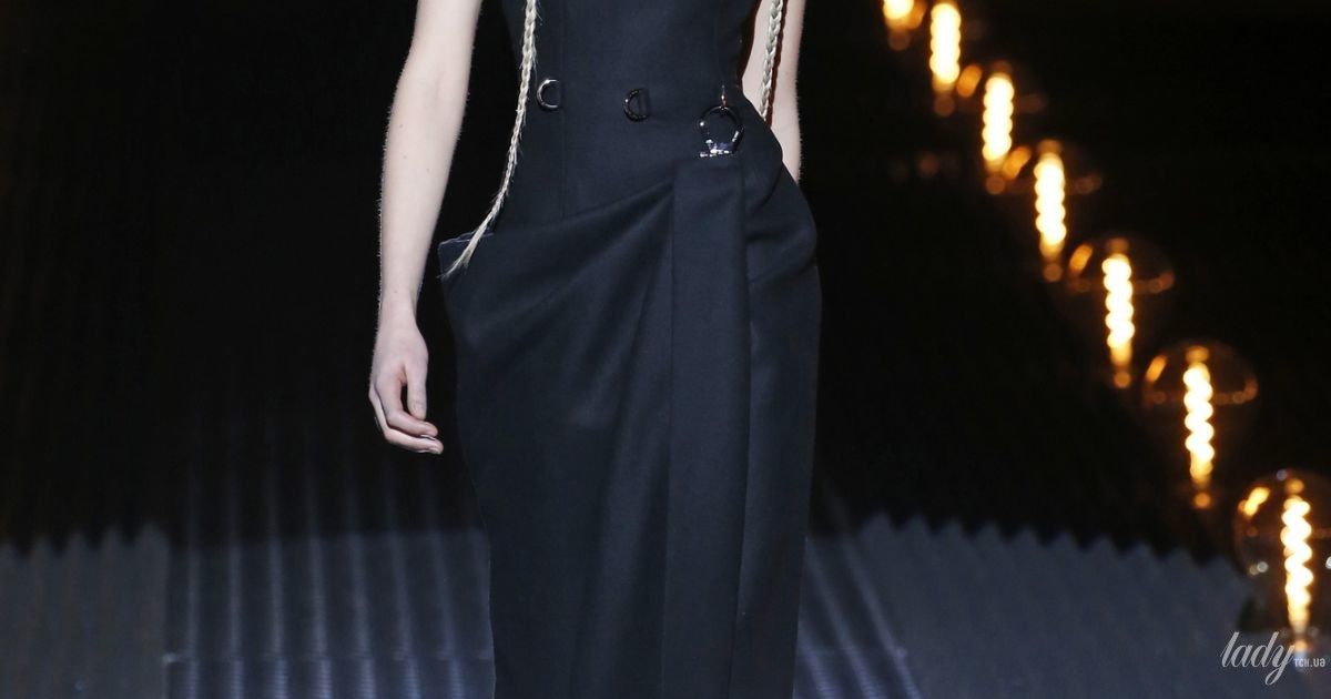 Колекція Prada прет-а-порте сезону осінь-зима 2019-20120 / © East News