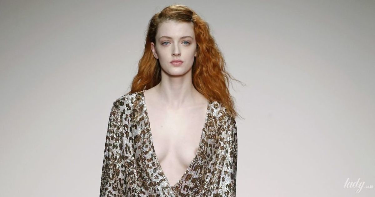 Коллекция Blumarine прет-а-порте сезона осень-зима 2019-2020_18 / © East News