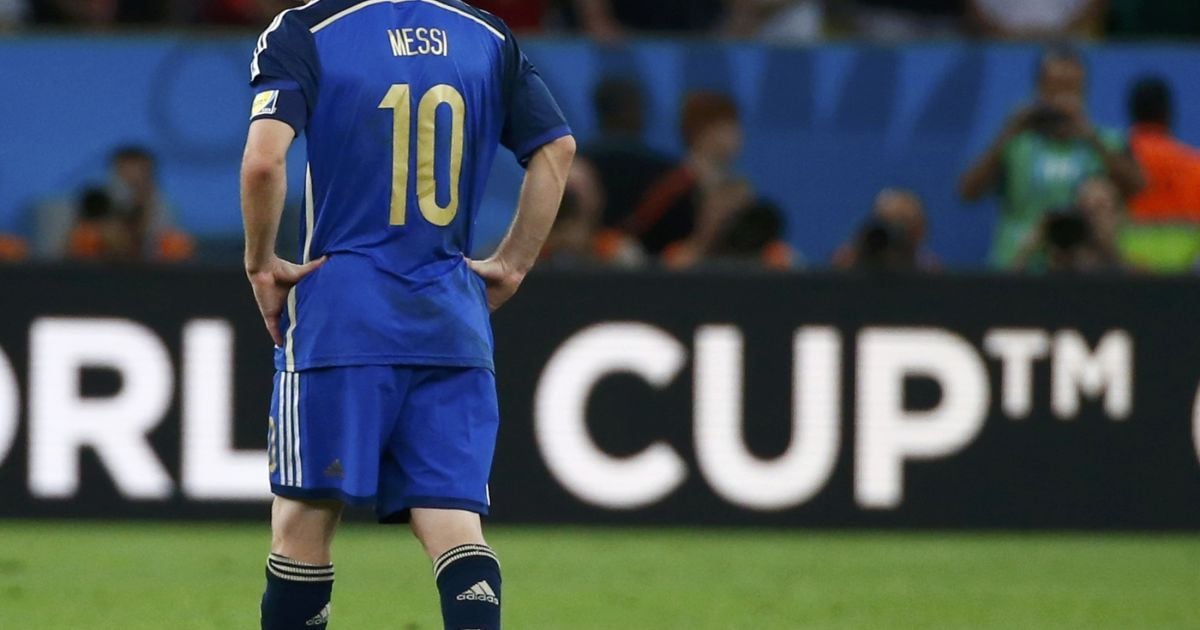 Агуеро забрав номер Мессі