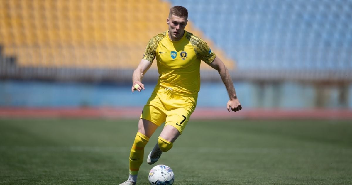 Форвард "Дніпра-1" Артем Довбик