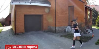 Киевлянка пробежала марафон вокруг собственного дома, чтобы помочь медикам