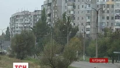 Досі без опалення залишається половина херсонських багатоповерхівок