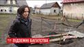 На місці старої копанки нафти в Бориславі утворилась яма з "чорним золотом"