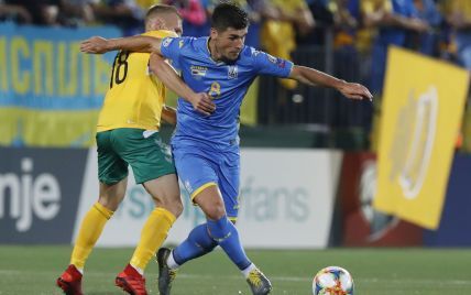 Букмекери назвали фаворита в матчі відбору до Євро-2020 між Україною та Литвою