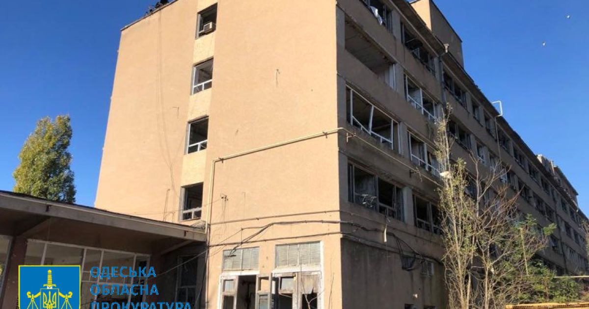 Ракетный удар по судоремонтному заводу в Одесской области: появились детали и фото с последствиями атаки