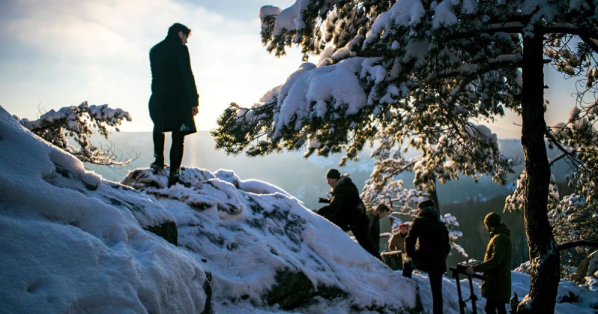 Морози, засніжені гори та вітер, що вириває з рук мікрофон: "Друга ріка" випустила атмосферне відео
