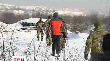 Из разрушенного Донецкого аэропорта убегают боевики