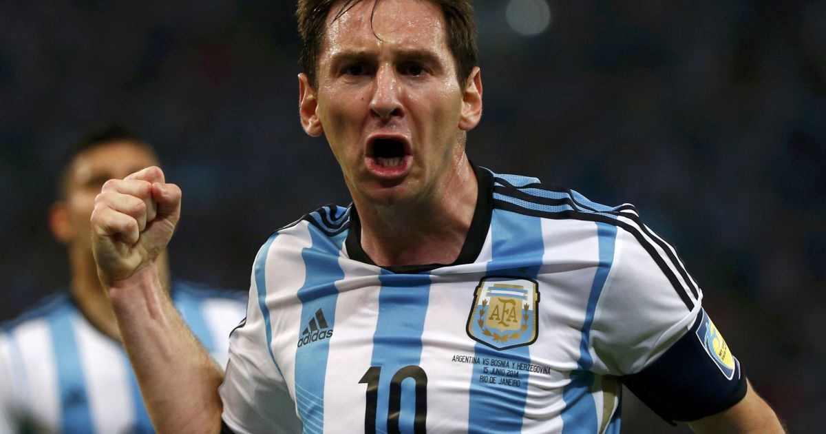 Месси во время игры за сборную Аргентины