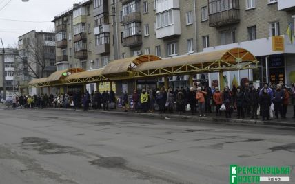 Транспортный коллапс в Кременчуге: облэнерго оставило без электроснабжения городские троллейбусы